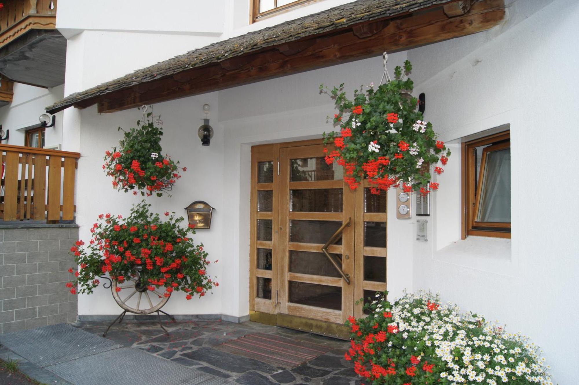 Ferienwohnungen Am Laerchenweg セスト エクステリア 写真