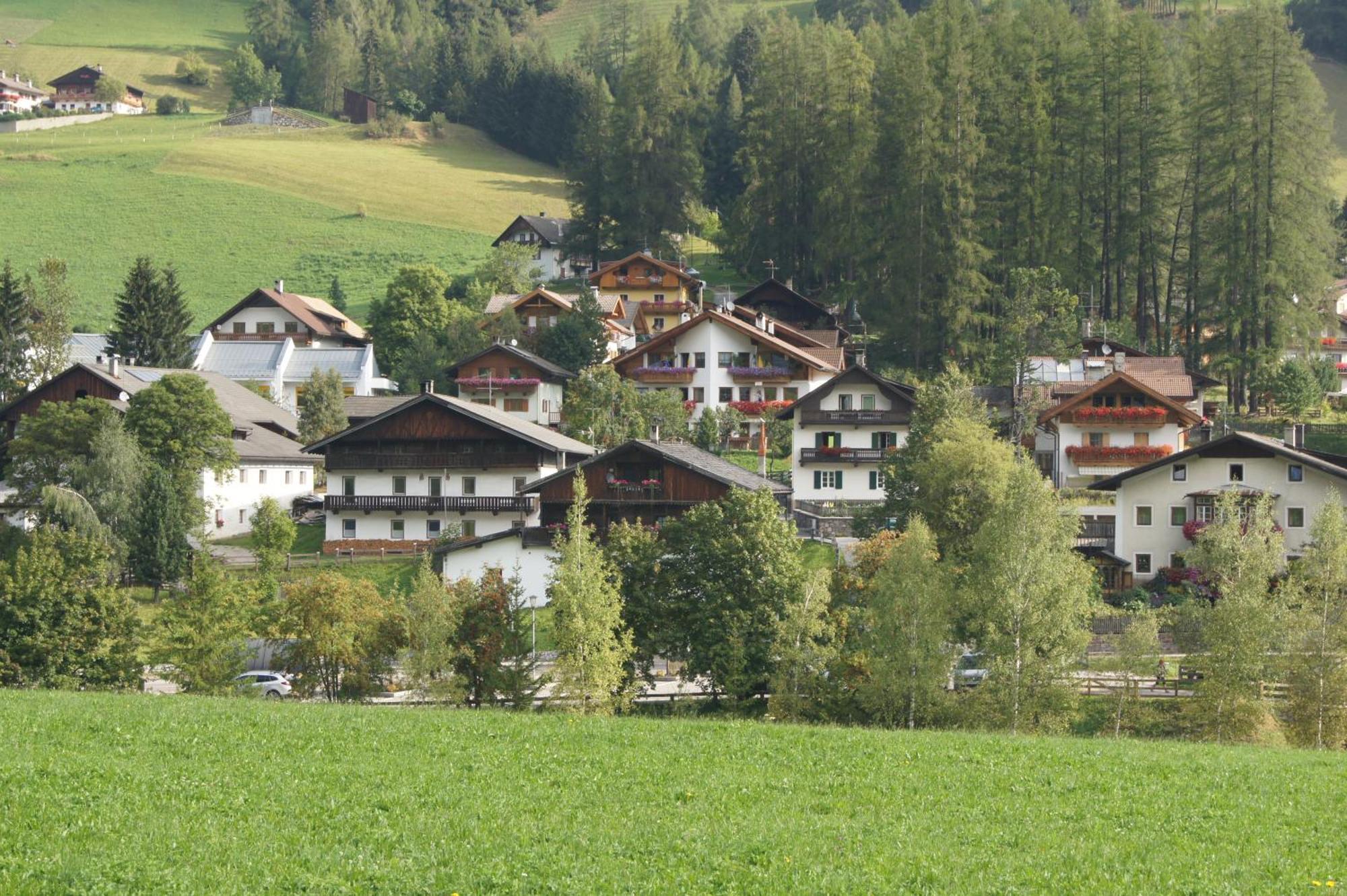 Ferienwohnungen Am Laerchenweg セスト エクステリア 写真